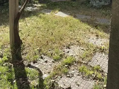 Casa en venta - 2 Dormitorios 2 Baños - Berisso