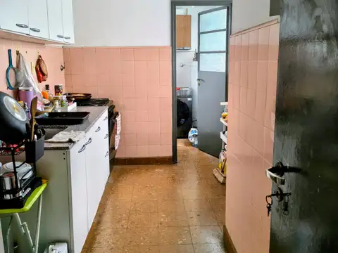 tres ambientes en alquiler bajas expensas   con seguro de caución!