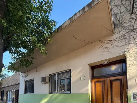 PH 3 AMBIENTES C/PATIO Y TERRAZA EN VILLA MARTELLI