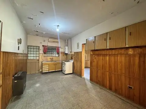 Casa 4 ambientes con 1 baño