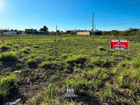 TERRENOS A METROS DE AVENIDA MARCONI - BARRIO "LOS FRESNOS"