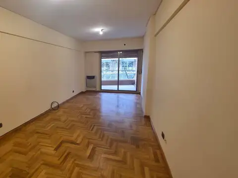 Departamento en Alquiler en Caballito Norte, $ 650.000