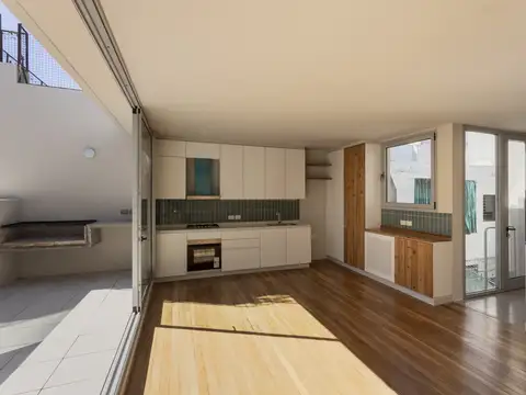 Casa a Estrenar en Venta Sobre Lote Propio, 4 Ambientes Súper Luminosos + Balcón Terraza * V. Urquiza