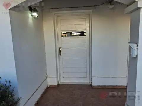 Casa en Alquiler de 3 dormitorios
