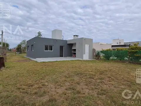 Casa en Venta en Roldan, USD 74.900