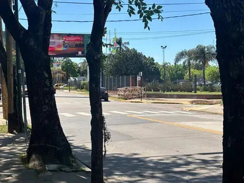 Oficina en Alquiler al Norte
