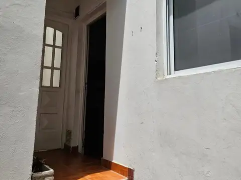 Depto Tipo Casa en Alquiler de 3 ambientes