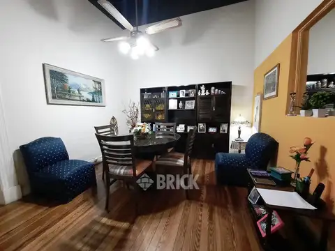 Depto Tipo Casa 4 ambientes con 1 baño