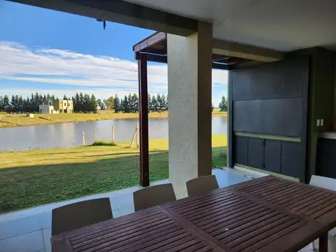 Km 76,6, RP2, Coronel Brandsen, Provincia de Buenos Aires