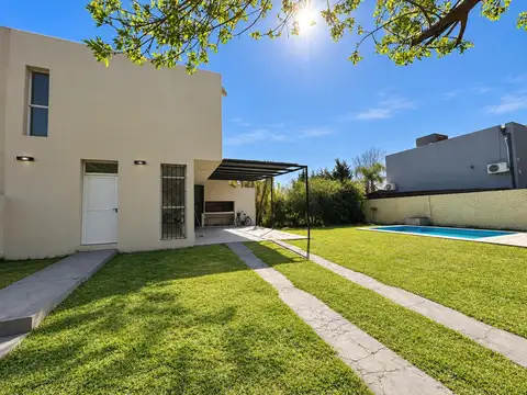 Casa - Funes