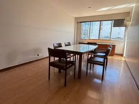 Oficina en Alquiler en Centro, $ 420.000