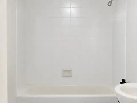 Oficina 2 ambientes con 1 baño