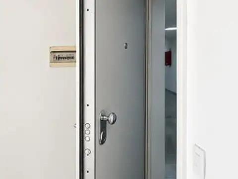 Oficina en Alquiler 42 años