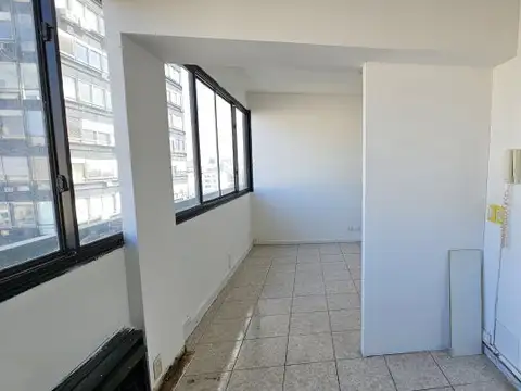 Oficina en Alquiler en Centro, $ 700.000
