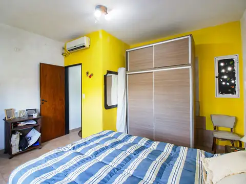 Depto Tipo Casa en Venta con 1 cocheras