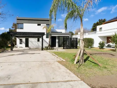 Casa en Alquiler de 3 dormitorios