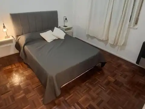 Bolivar e/ Corrientes y Entre Ríos