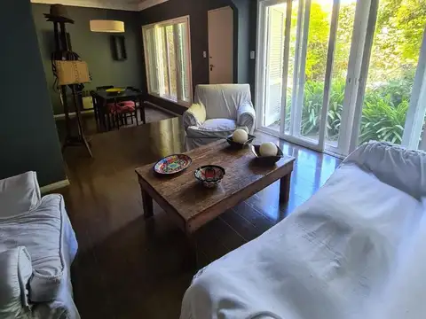 Casa en Venta en Bernal, USD 130.000