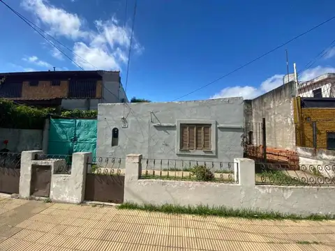 Casa en Venta en Castelar Norte, USD 90.000