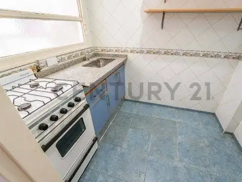 Paraguay 4700, Piso 6