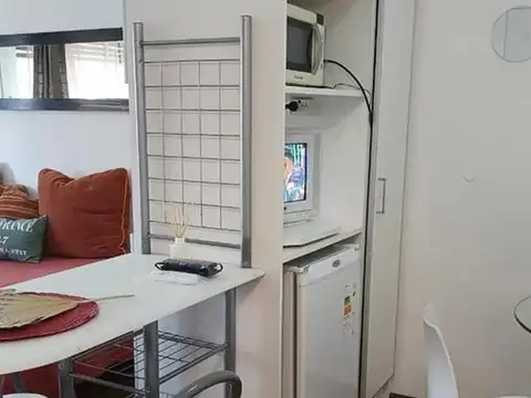 Luis Saenz Peña 100, Piso 9