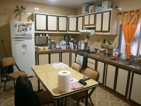 Depto Tipo Casa en Venta en Avellaneda, USD 145.000