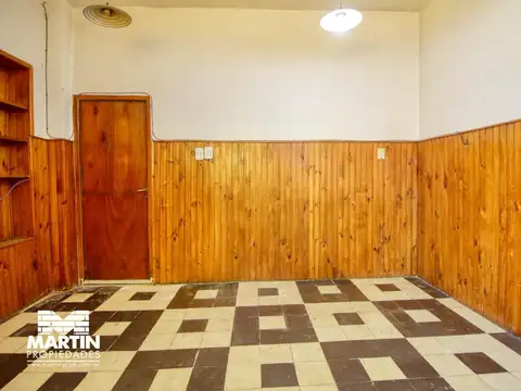 Casa 2 ambientes con 1 baño