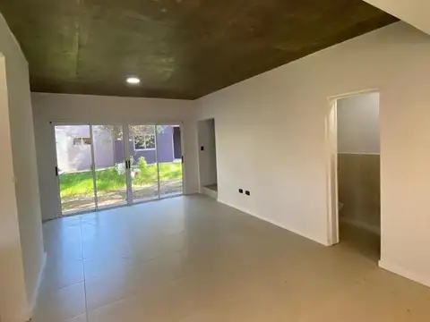 Depto Tipo Casa en Venta al Noroeste