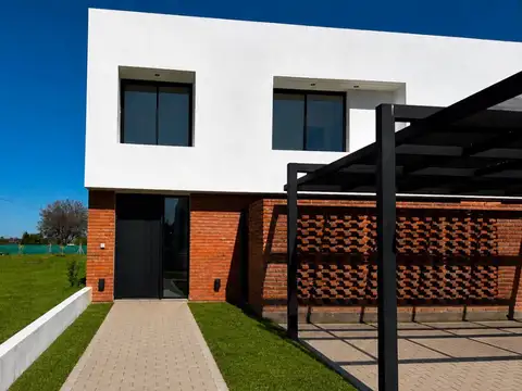 PH en Venta en Mendiolaza, Colón