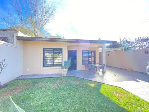 Venta de Casa 4 AMBIENTES en Tristán Suárez, Ezeiza