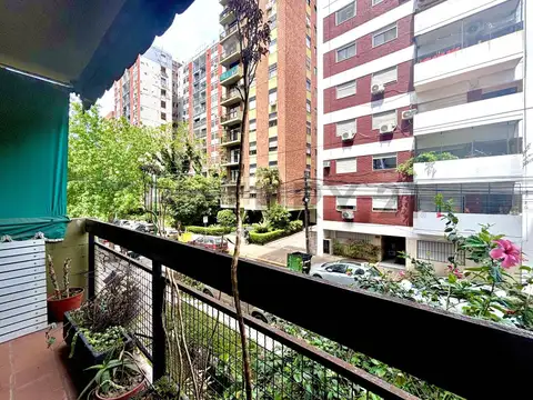 Albarellos 1000, Piso 1