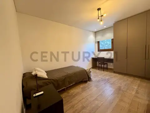 Venta de casa en Parque Leloir, Ituzaingo, GBA Oeste