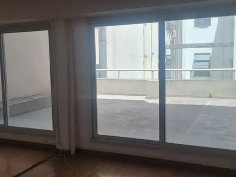 Alquiler Oficina 4 ambientes Monserrat