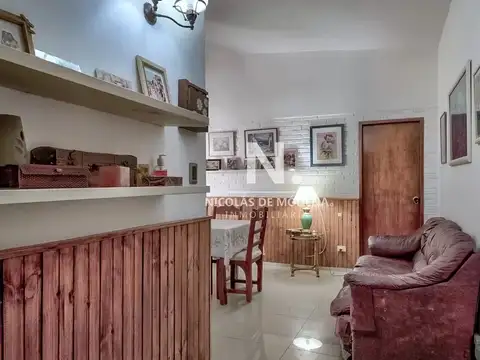 Casa 4 ambientes con 2 baños