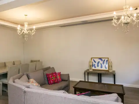 Casa en Venta en Barrio Tres Cerritos, USD 300.000