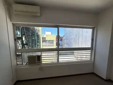 Oficina en Alquiler al Oeste