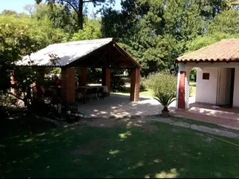 Casa en Venta con 6 cocheras