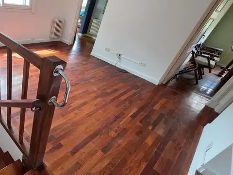 CASA EN VENTA 5 AMB A LA LAGUNA BARRIO LAS PALMAS