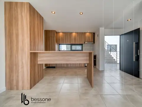 Depto Tipo Casa en Venta al Noreste