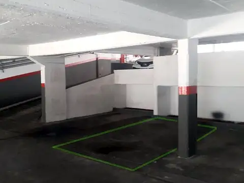 Cochera en Venta Fija