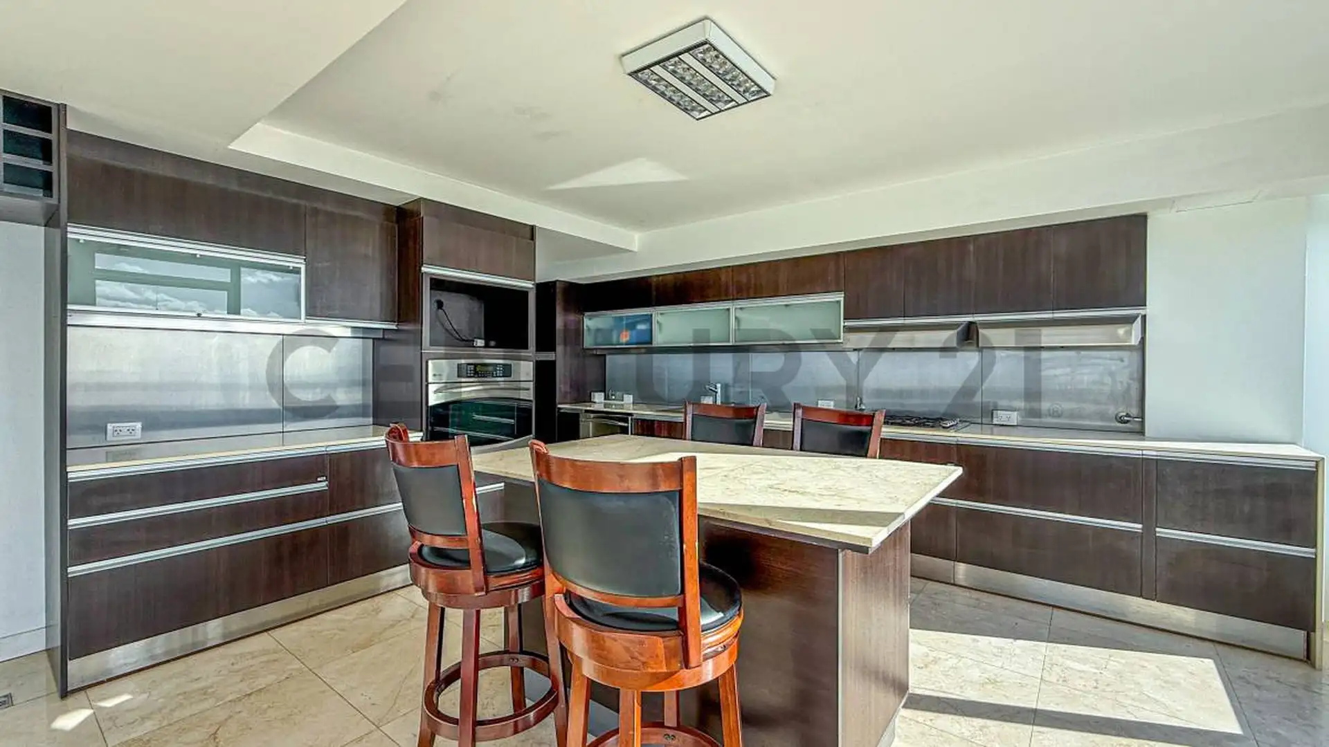 Semipiso 4 amb, 185m² a estrenar con vista al mar y 2 cocheras