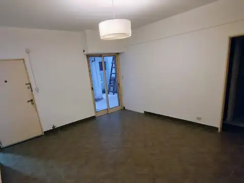 Alsina 259 , Piso PB