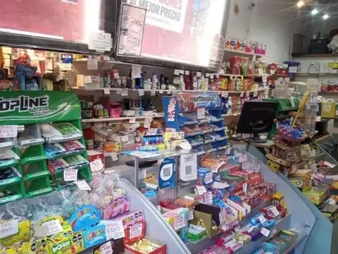 VENTA FONDO DE COMERCIO KIOSCO FRENTE A ESCUELA