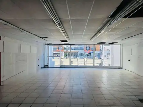 Local en Alquiler en Nuñez, USD 9.000