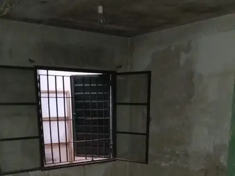 VENTA PH 1 DORMITORIO 36m2 ABASTO A RECICLAR