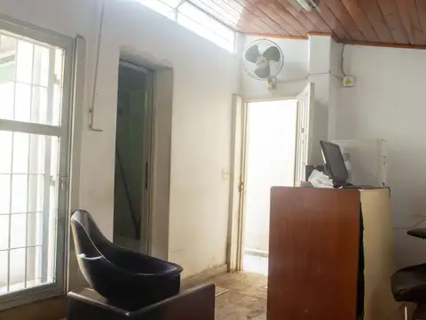 PH 3 AMB CON DEPOSITO EN VENTA EN AVELLANEDA