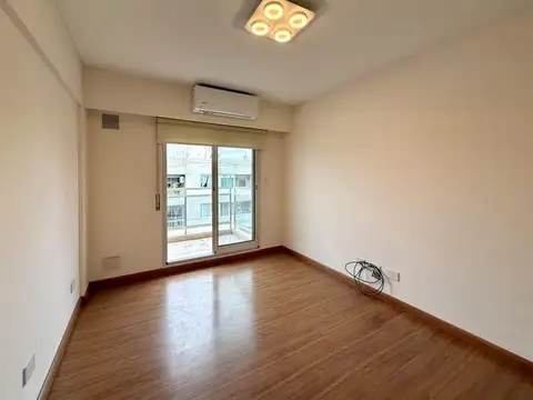 Departamento en Alquiler en Luis Agote, $ 580.000