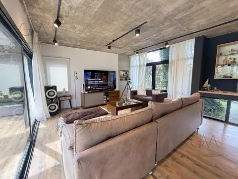 Avenida Jorge Newbery al 4500