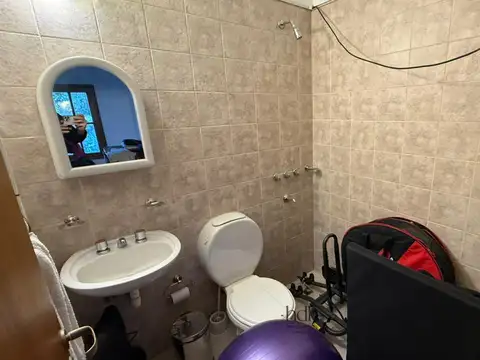 Alquuler Casa en Jockey Club 3 dormitorios  con pileta fondo golf