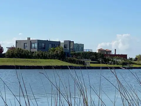 Terreno en venta en Araucarias Puertos del Lago | VCO Propiedades